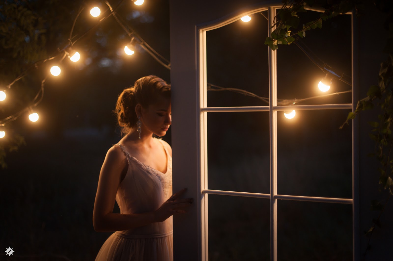 пространства из бетона. девушка в лучах. японский архитектор дом из бетона. факты о часах. по ту сторону тишины.