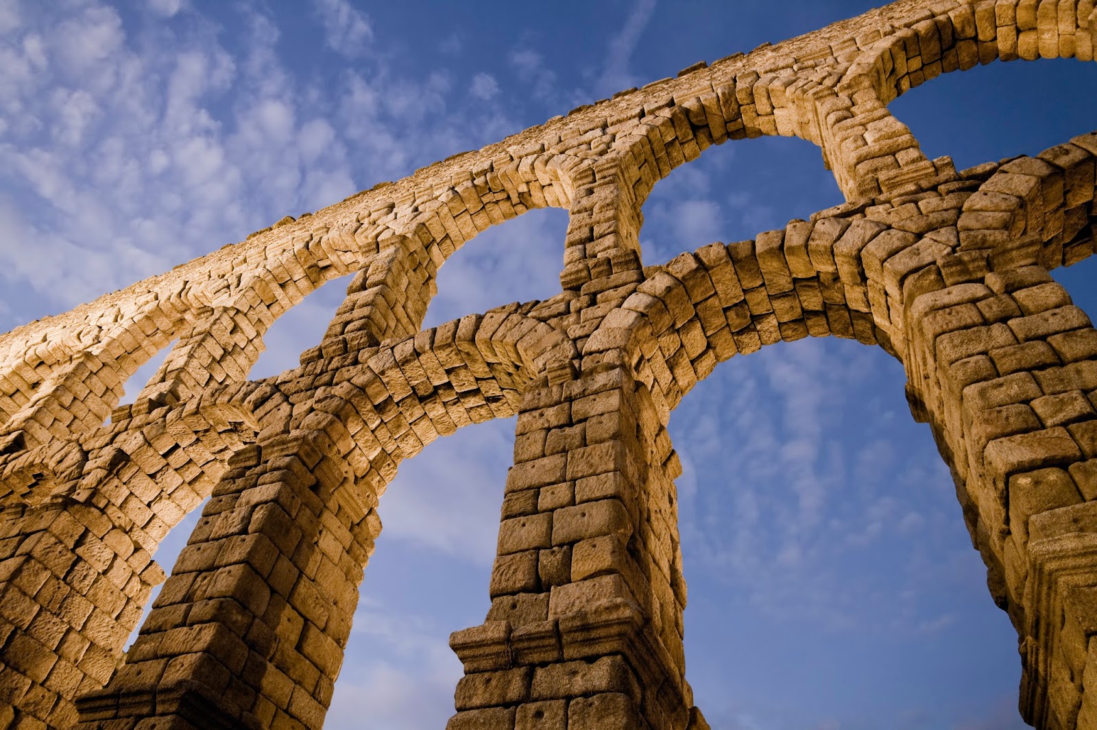 Baúl del Arte LOS ACUEDUCTOS ROMANOS