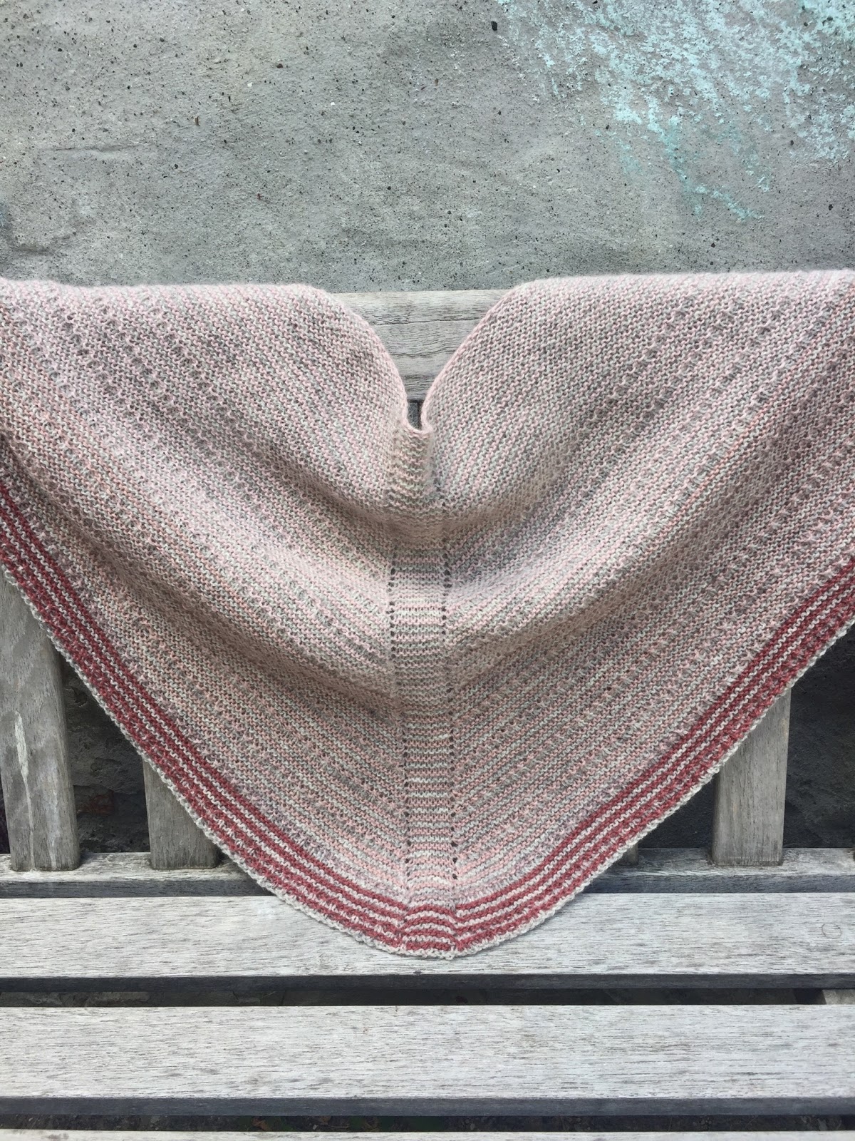 resident Etablering Erhverv TUSINDFRYD: Mit Sjal - En gratis strikkeopskrift på et begyndervenligt sjal