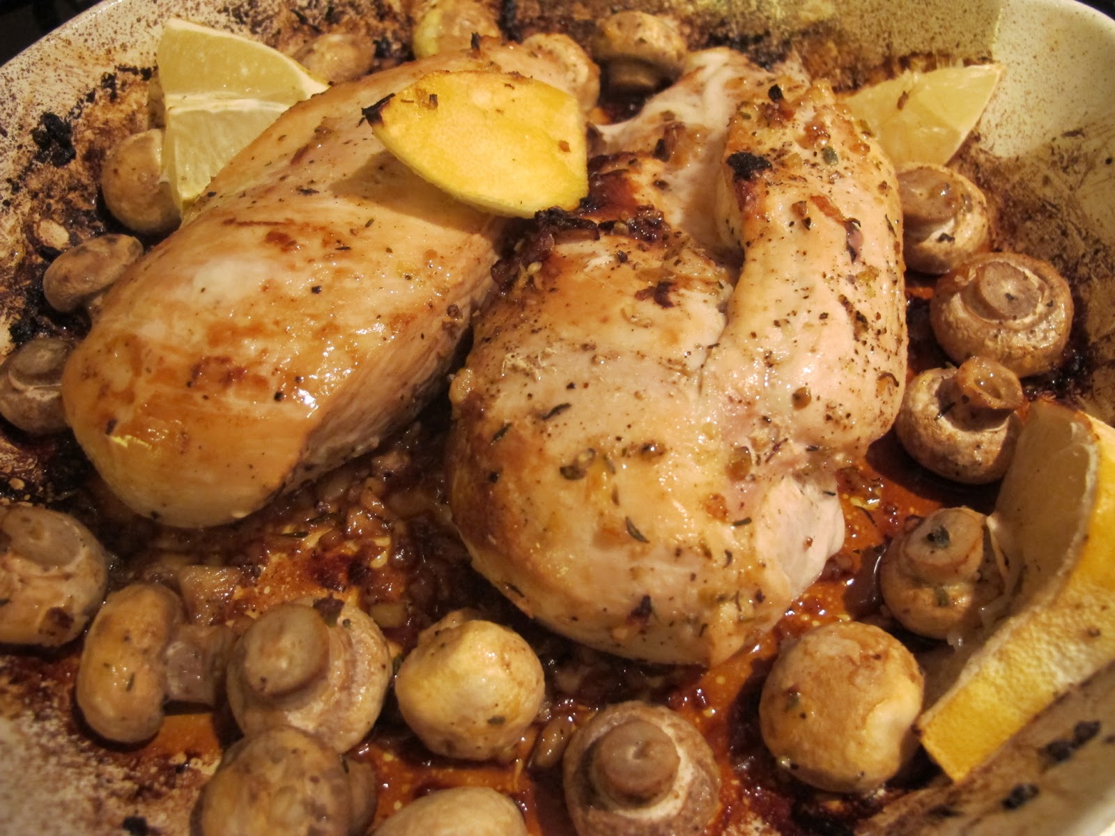Dinner Place: One-Pan Lemon Chicken with Mushrooms and Shallots
