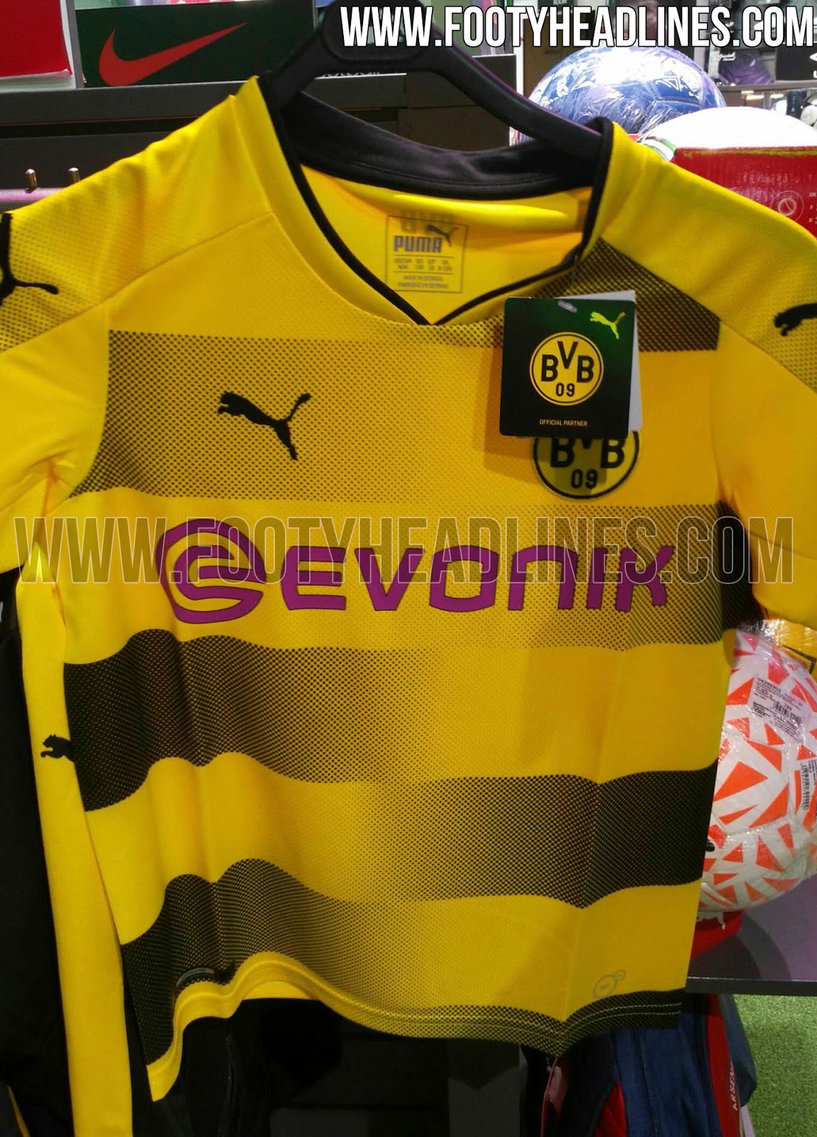 Sortie du maillot du Borussia Dortmund domicile 2017/2018