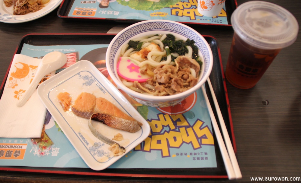 Yoshinoya, para comer bien y barato en Hong Kong [Eurowon]