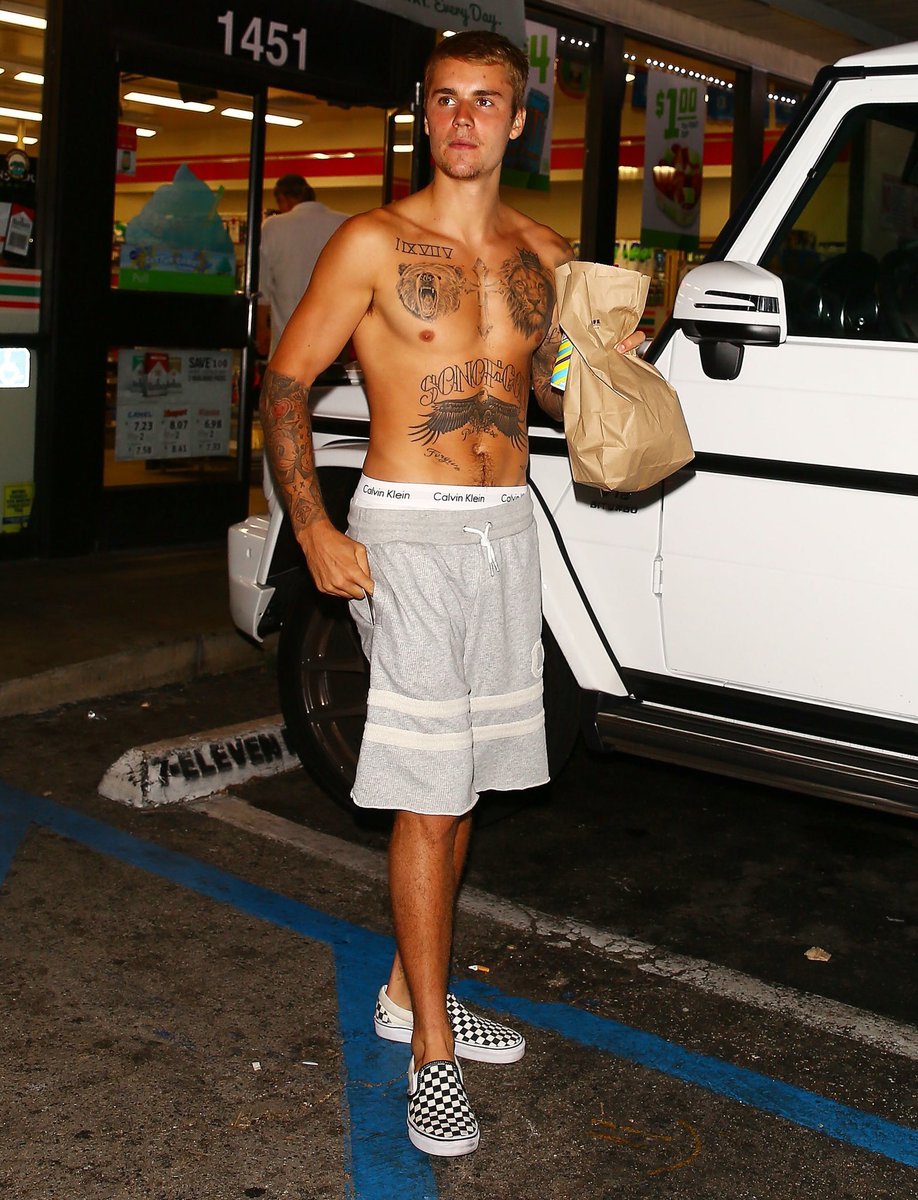 Alexis_Superfans Shirtless Male Celebs: Justin Bieber 