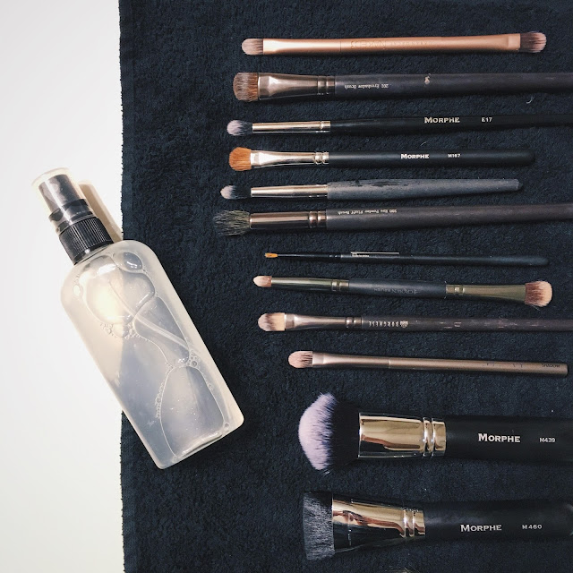 DIY Makeup Brush Cleaner Spray DIY Makeup Brush Cleaner Spray