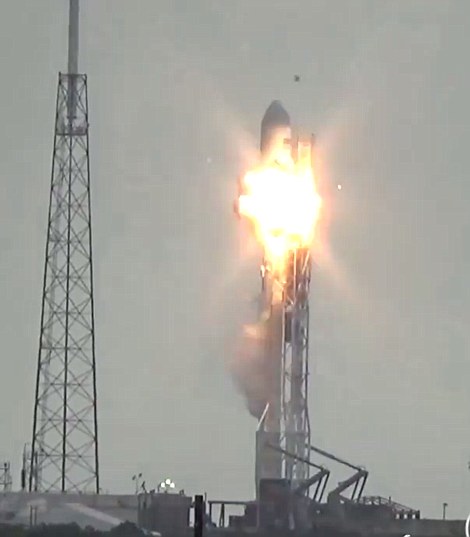 begins to explode spacex