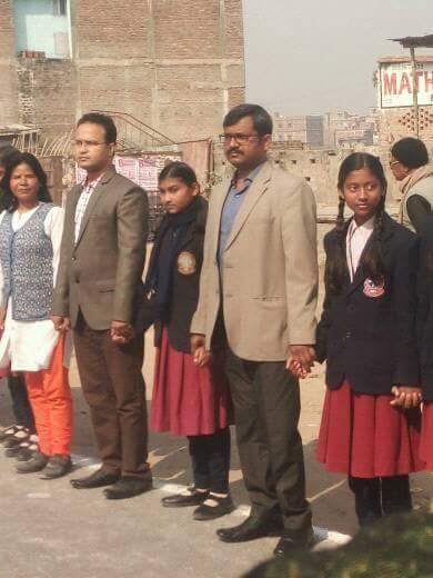 मानव श्रृंखला ने रची इतिहास। देखें बेतियावासियो ने कैसे किया समर्थन।। 12
