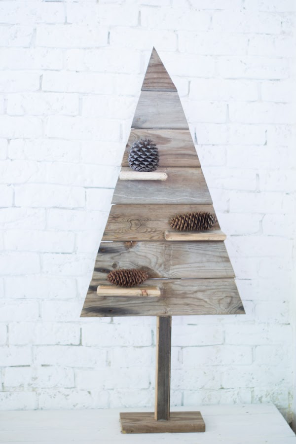 Árbol de navidad madera recuperada diy