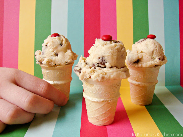 Mini Cookie Dough Ice Cream Cones *Egg-Free, Safe to Eat Raw* @katrinaskitchen