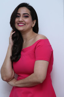 Anchor Manjusha Stills At World Famous Lover Movie Promotions Anchor Manjusha Stills At World Famous Lover Movie Promotions