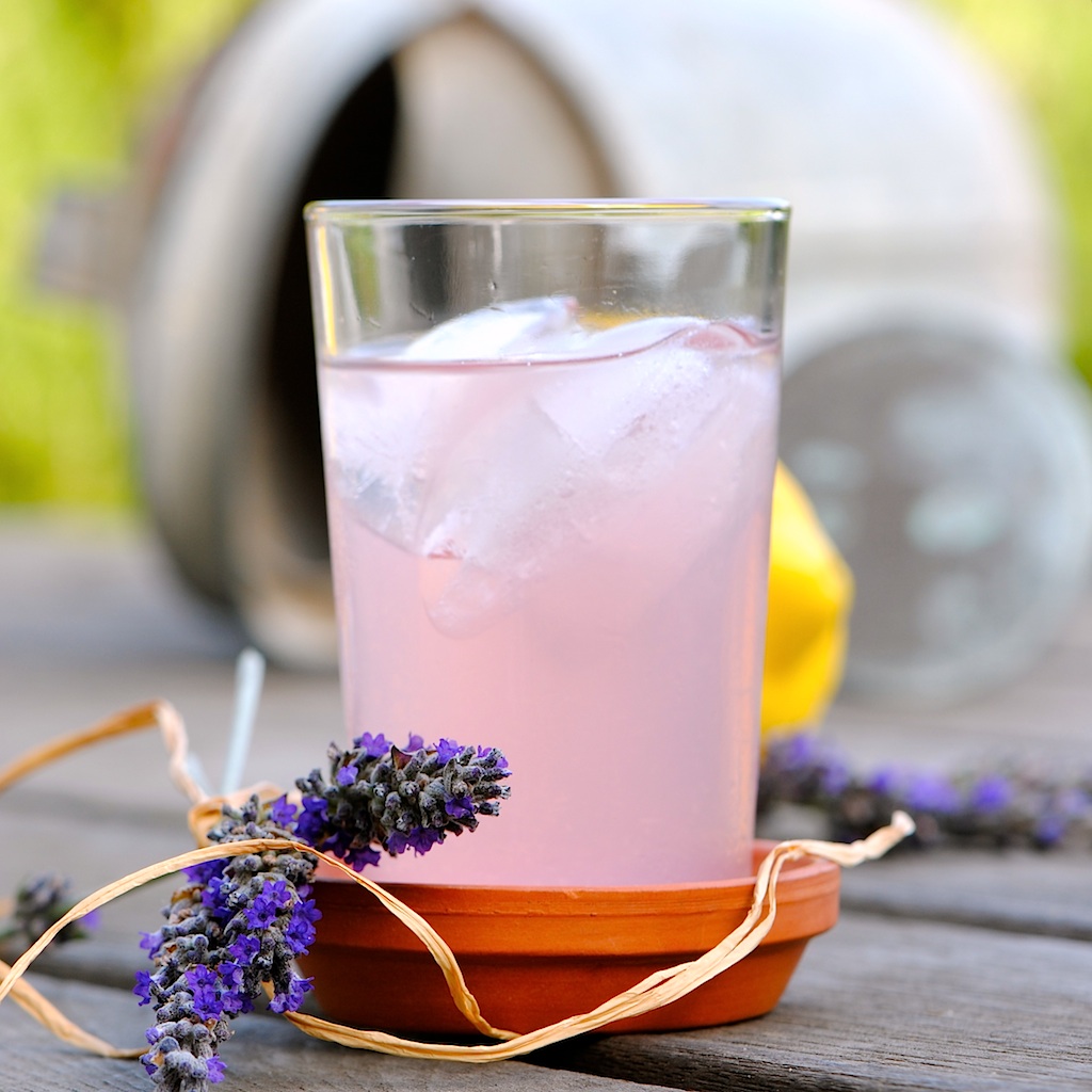 JULES FOOD... Lavender Lemonade