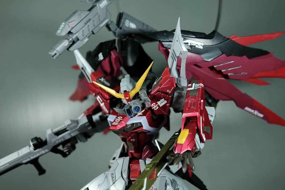Custom Build MG 1/100 Destiny Gundam "Lunamaria Hawke Custom" Gundam