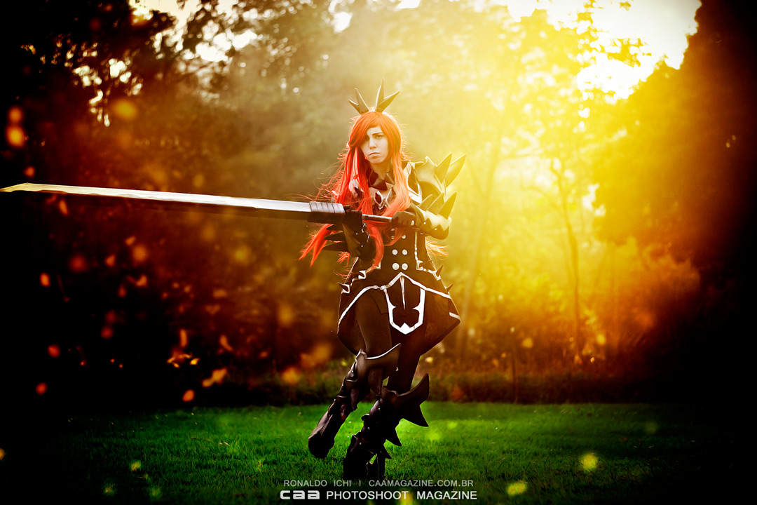 cosplayer Bianca Bayerlein and your Erza Scarlet Purgatory Armor cosplay costume from Fairy Tail. Photography by CAA/Ronaldo Ichi.