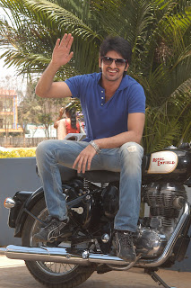 Endhuko Nachhav Movie Stills [Andhrula Music]