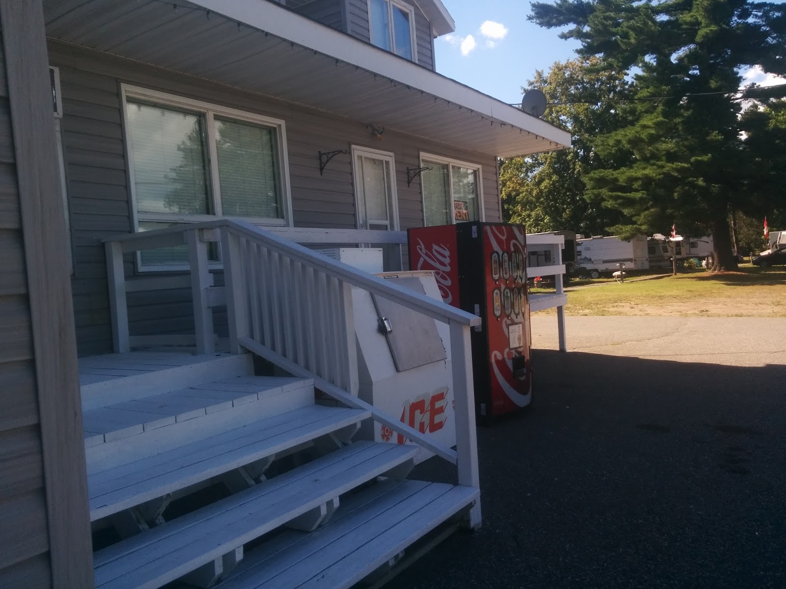 Harmony Beach Harmony Beach Lakeview Resort & area highlights.