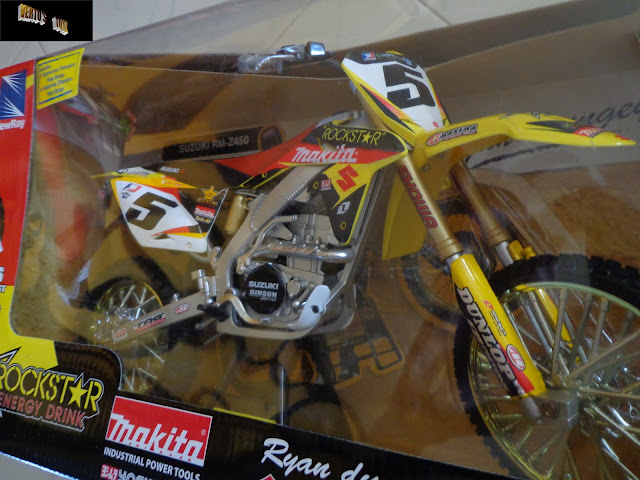 diecast dirt bike