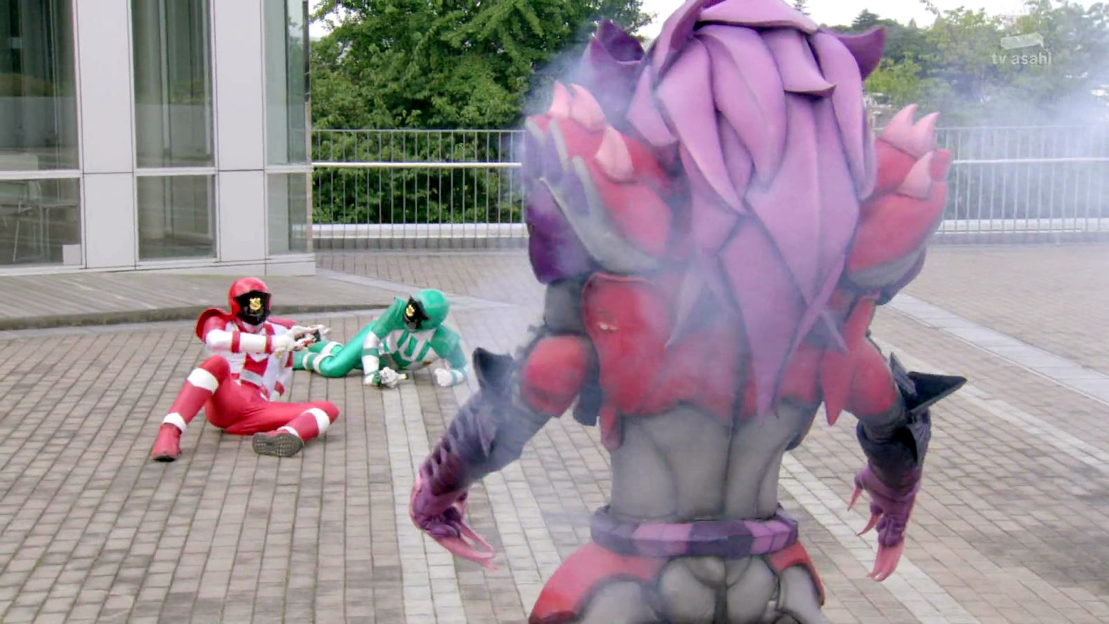 Emerald Rangers Kaitou Sentai Lupinranger Vs Keisatsu Sentai Patranger Number 25 Gonna Be The Strongest Ever Summary Review Koleksi oleh park cindy sabrina_cans. kaitou sentai lupinranger vs keisatsu