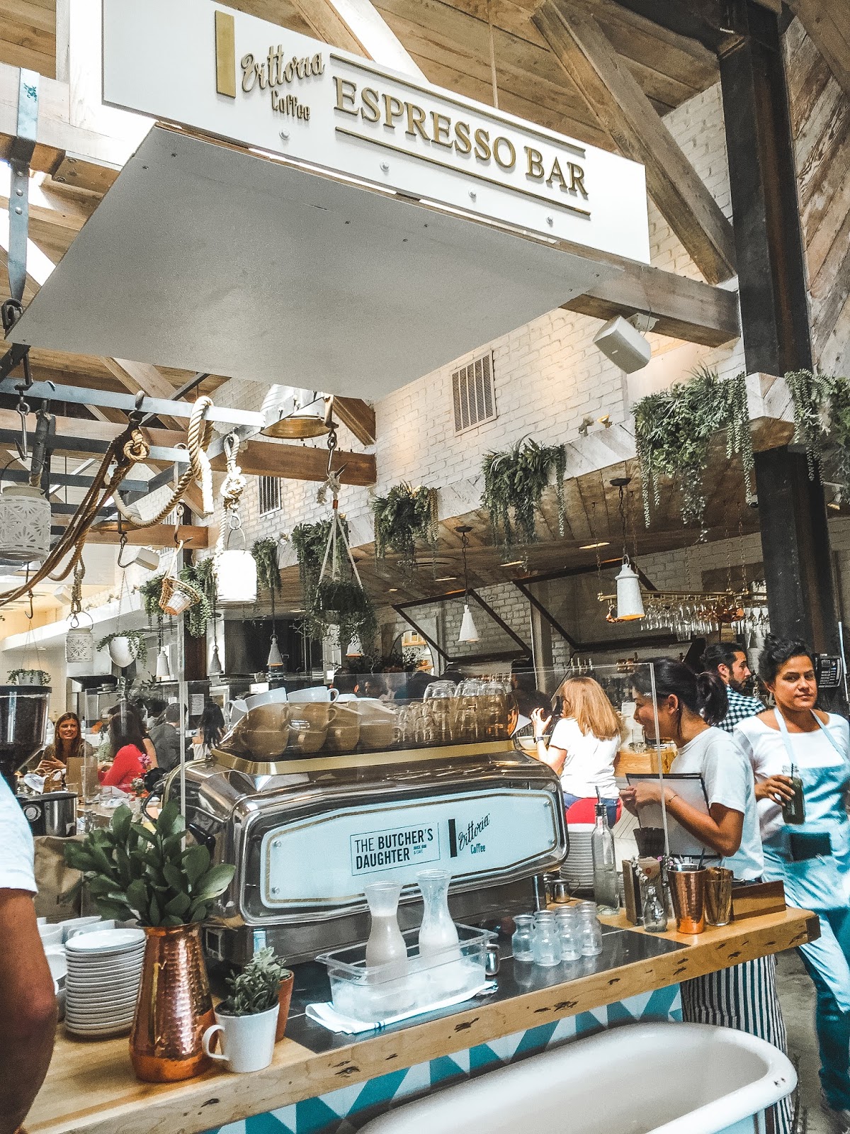 5 Coffee Places You MUST try DANCING WITH FLYING COLORS