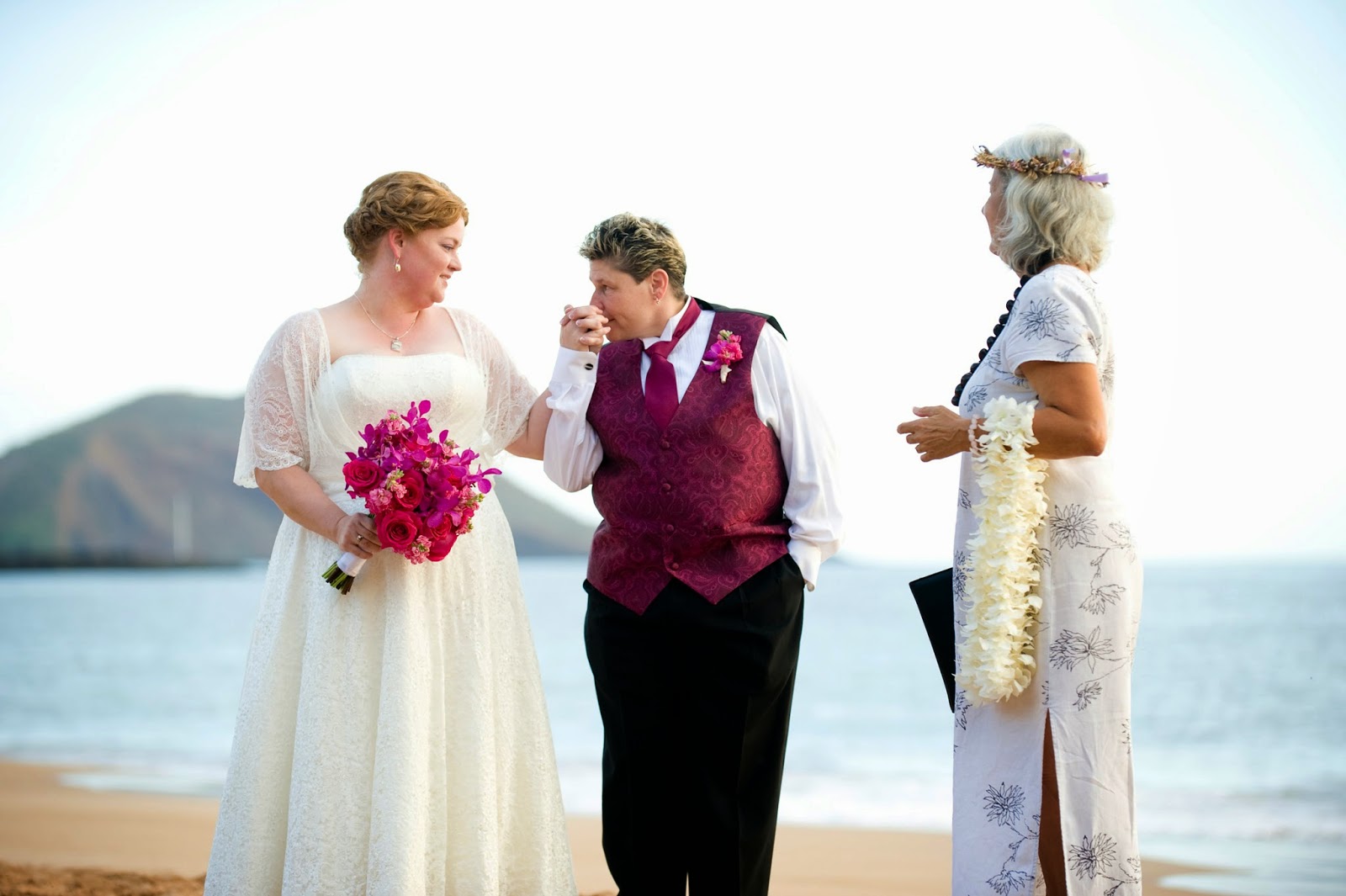 maui wedding planners, maui weddings, maui gay weddings, maui wedding photographers, maui wedding coordiantors