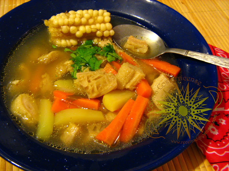 Cocina Costarricense sopa de mondongo