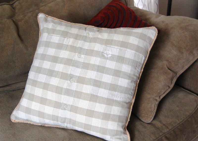 Thar She Sews! Tutorial Monogrammed Pillow from a Button Down shirt