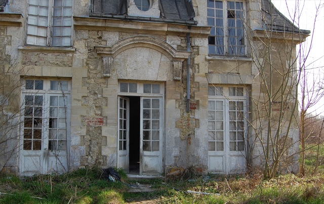 palacete abandonado en Francia