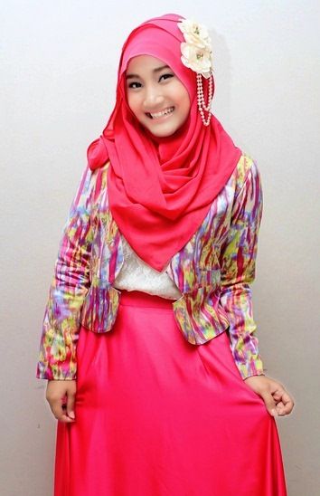 Model Baju Batik Atasan Untuk Wanita Muslimah Modern Model Baju Batik Atasan Untuk Wanita Muslimah Modern