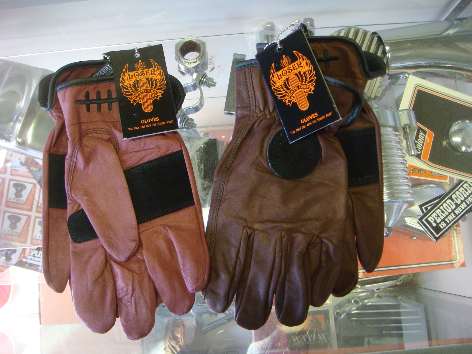 Loser Machine Death Grip Gloves Brown