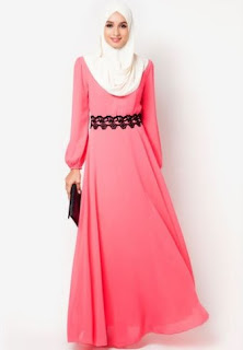 Dress muslim sederhana yang fashionable