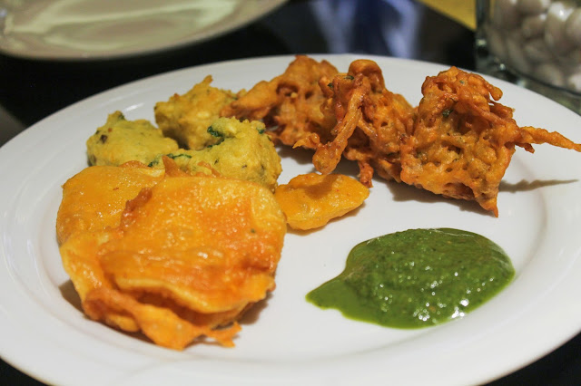 Hotel Sahara Star The Earth Plate Vegetarian Buffet Lunch Dinner Photography Food Blogger Review Festival India 