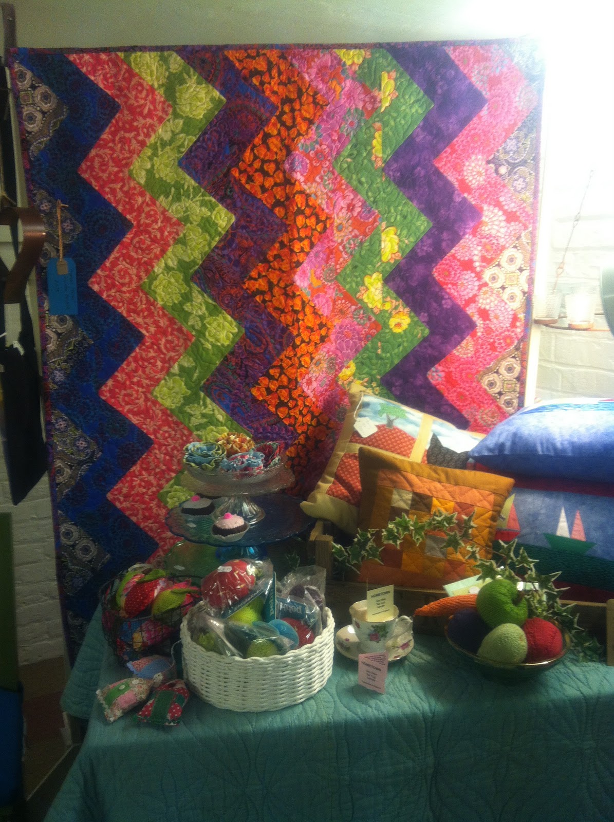 Doodlebugs Pottery Hometown Quilting and Fabric Shop Rochester, Kent