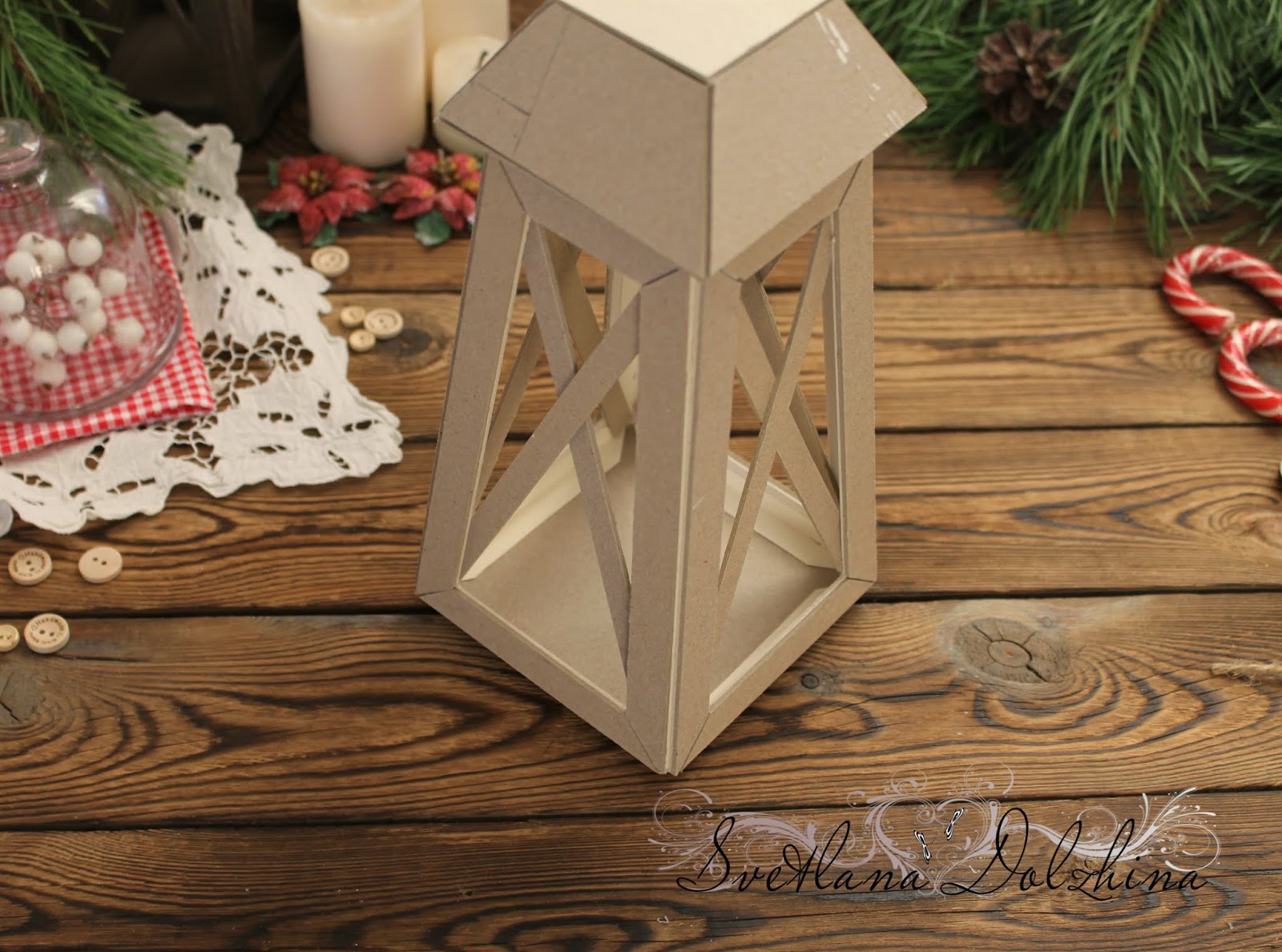 Декоративный фонарь из картона новогодний декор