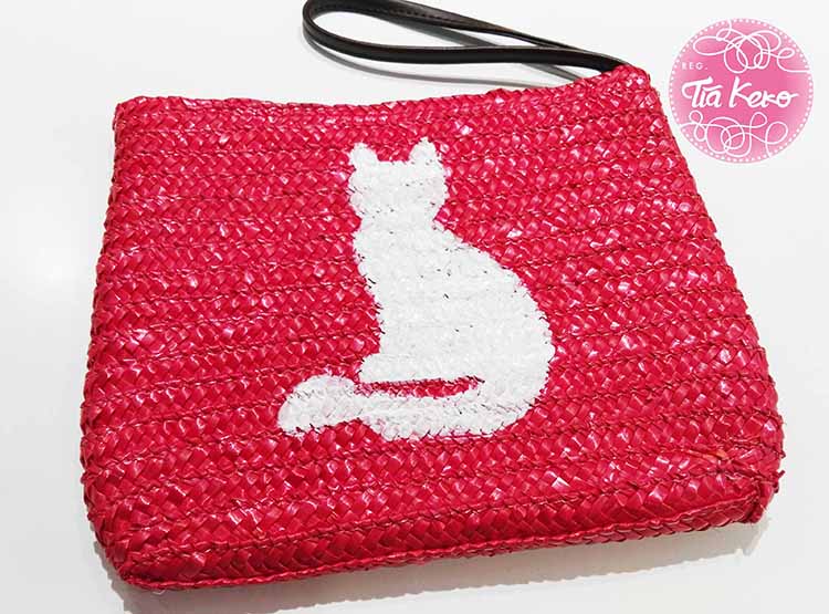 Decoramos-un-bolso-de-mano