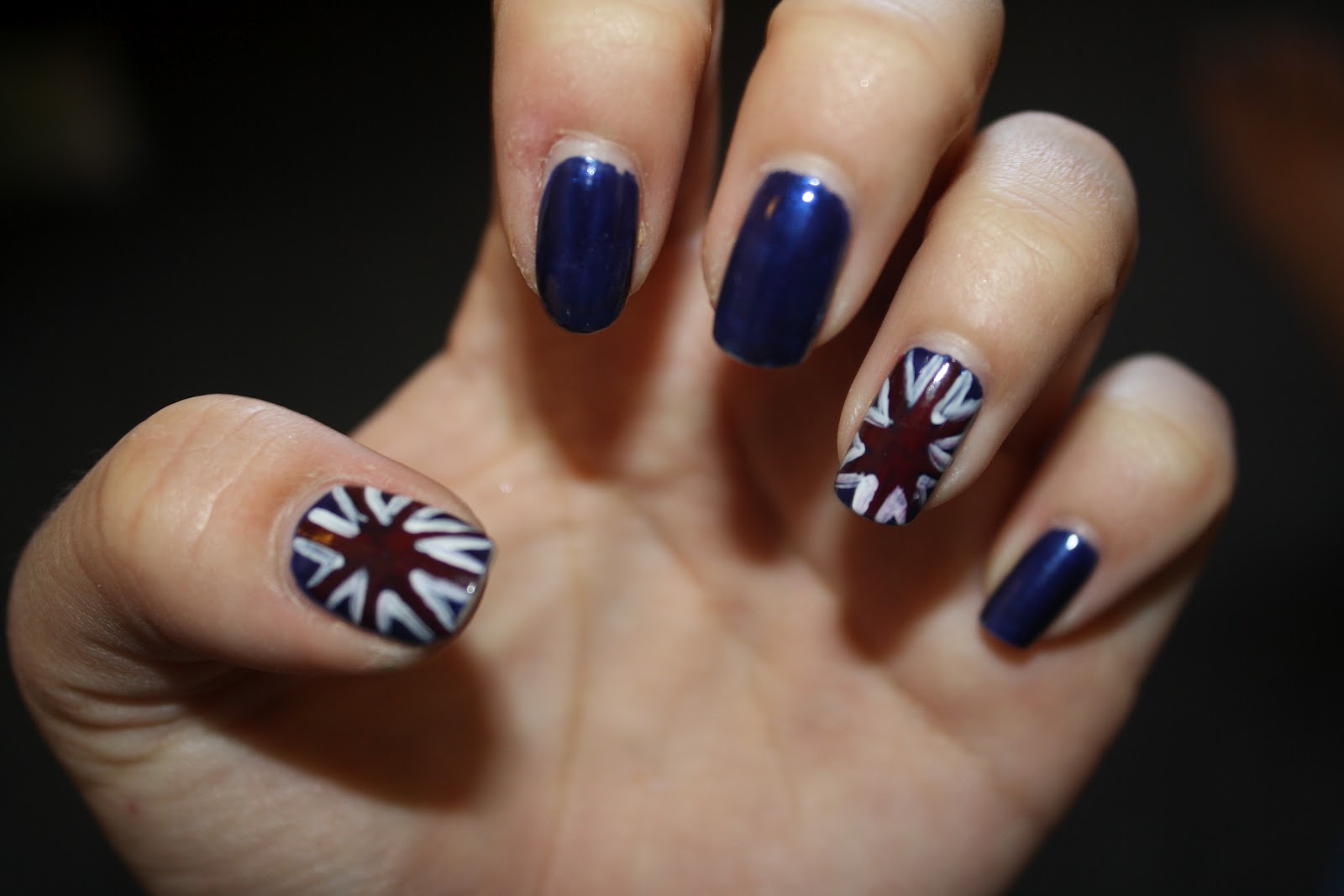 AliceAdores Nails for breakfast, tacks for snacks