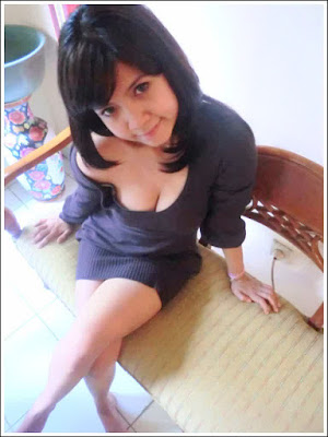 Bursa Cerita Sex: Pengantin Yang Masih Lugu Bursa Cerita Sex: Pengantin Yang Masih Lugu