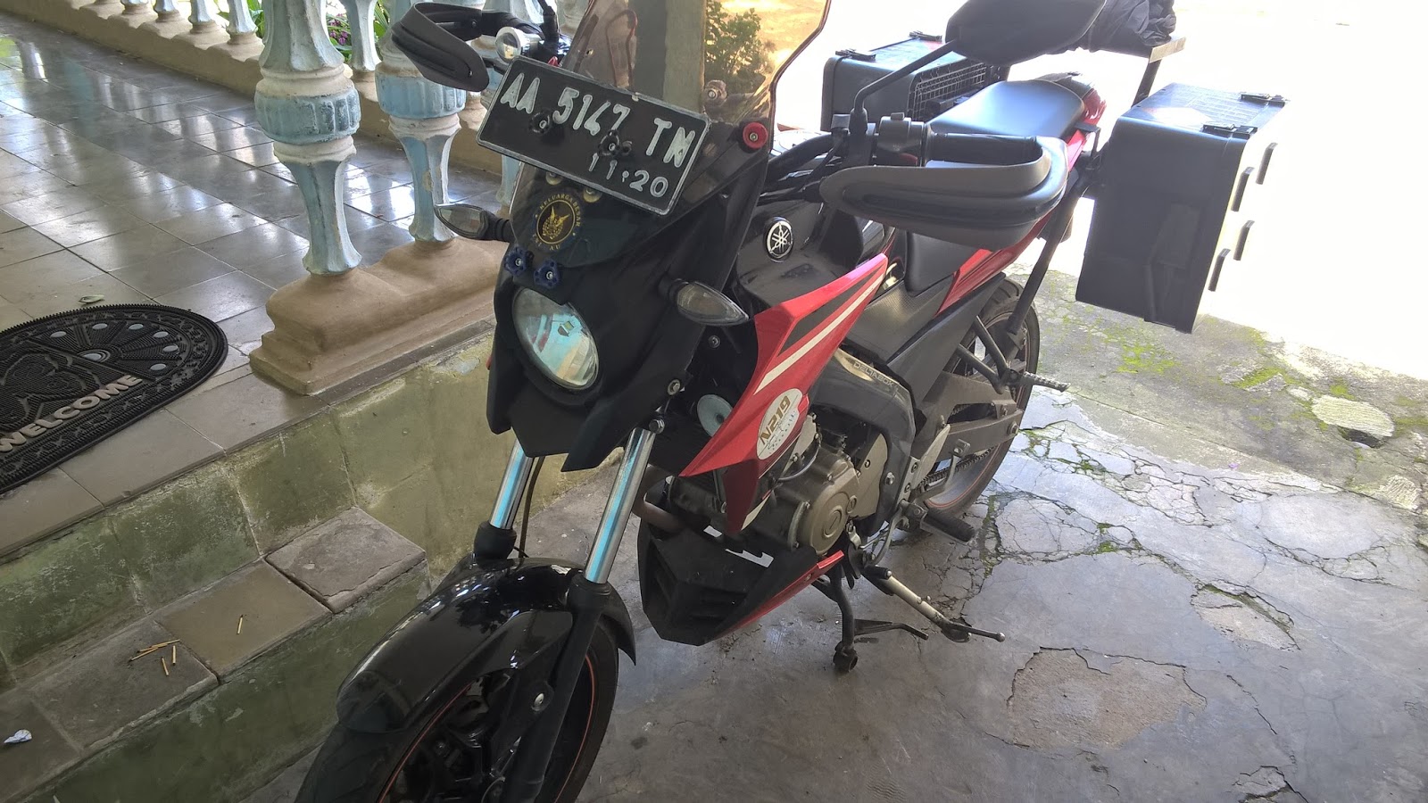 Tutorial Pemasangan Cover Lampu New Vixion Ke Yamaha X Ride Youtube