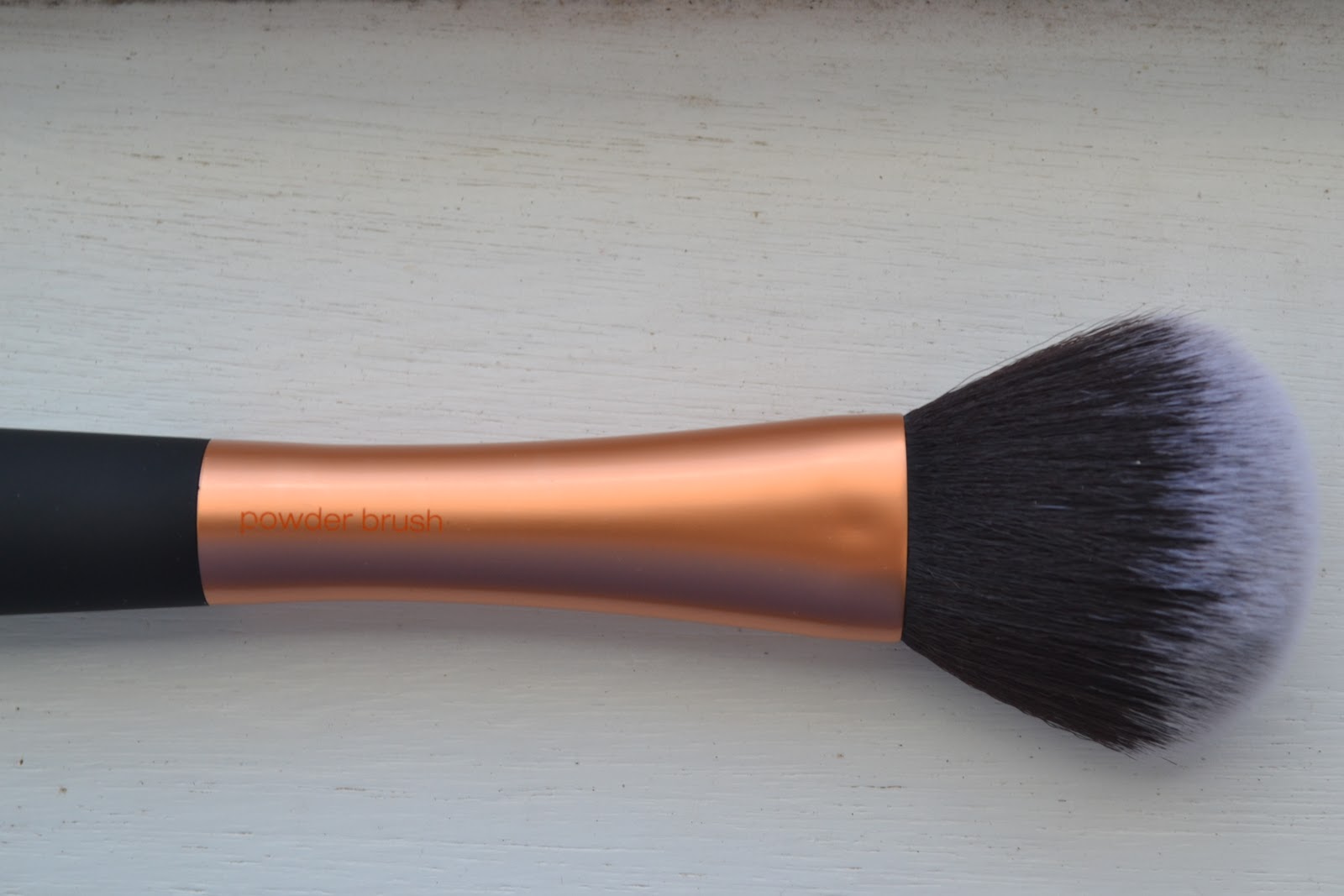 Makeup mess Real Techniques Powder, Foundation and Shader brushes