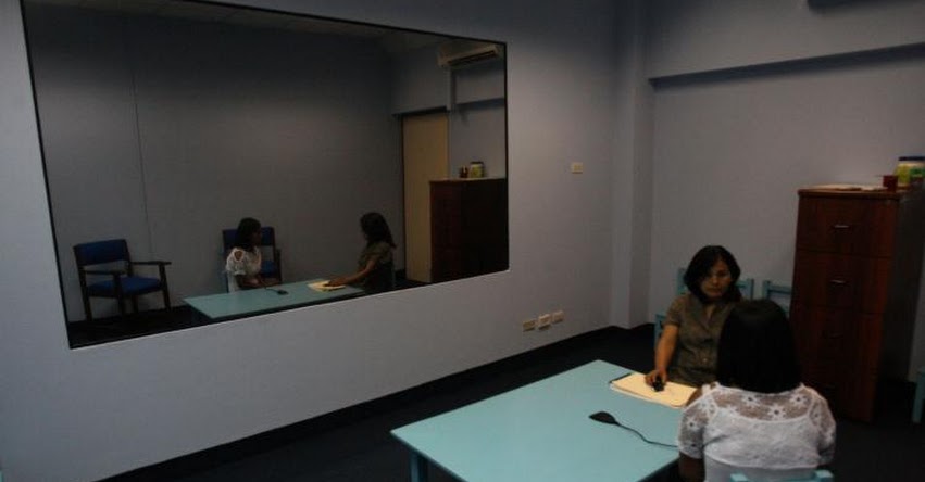 MINEDU brinda soporte emocional a alumnas que sufrieron tocamientos de profesor del colegio particular Los Ingenieros de Villa María del Triunfo MINEDU brinda soporte emocional a alumnas que sufrieron tocamientos de profesor del colegio particular Los Ingenieros de Villa María del Triunfo