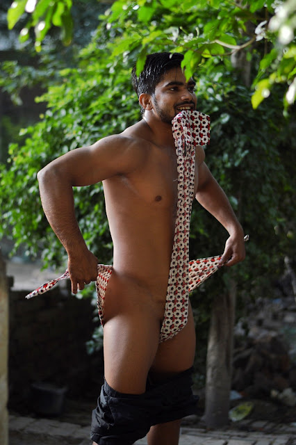 A desi kushti pehalwan teaches how to wear a langot desi indian lund lauda dick pic wearing langot underwear