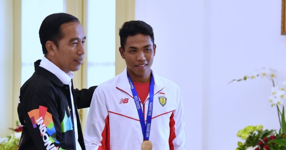 √ Tafsir Mimpi foto bareng presiden Dalam Togel 2D, 3D dan 4D EREK