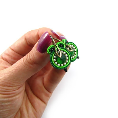kolczyki retro, swarovski, sutasz, soutache, sztyfty, PiLLow Design, Małgorzata Sowa, kolczyki sutasz, biżuteria sutasz kolczyki retro, swarovski, sutasz, soutache, sztyfty, PiLLow Design, Małgorzata Sowa, kolczyki sutasz, biżuteria sutasz