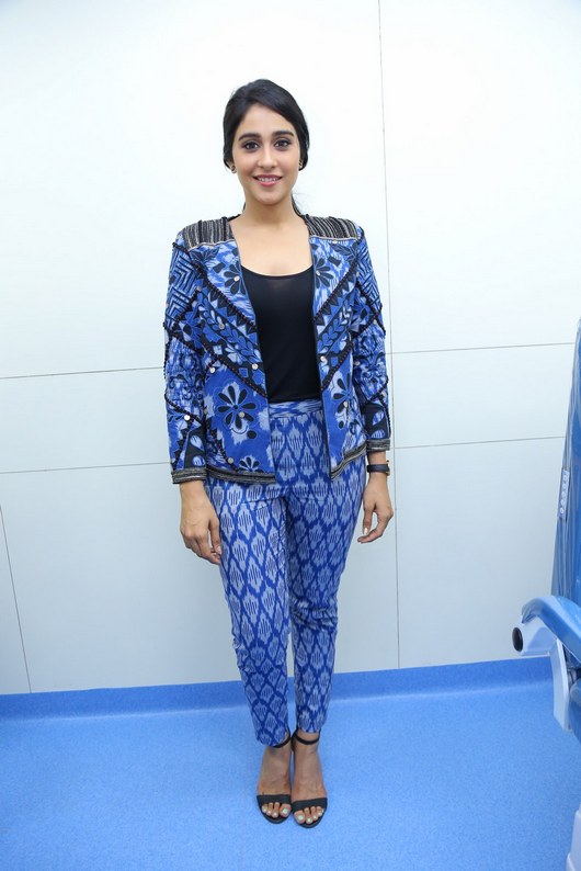 Tollywood Actress Regina Cassandra Latest Fashion Photos In blue dress
