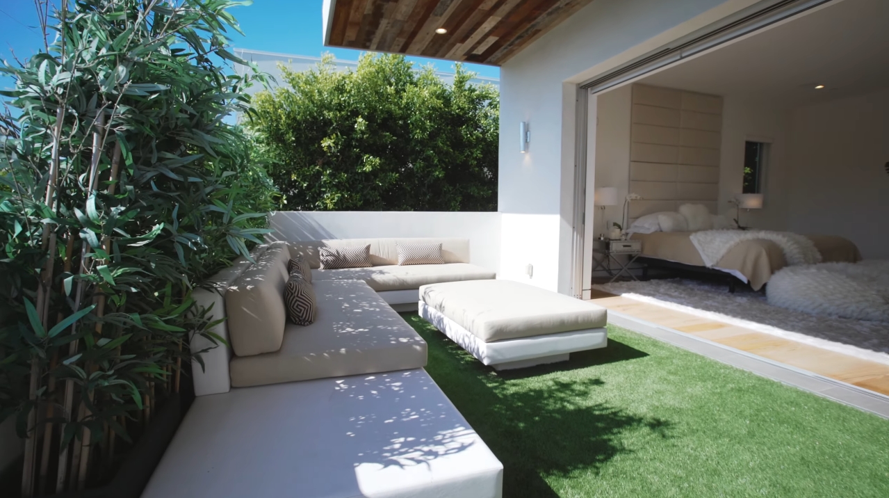 29 Photos vs. 833 N. Gardner St, Los Angeles vs. Luxury Home Interior Design Tour