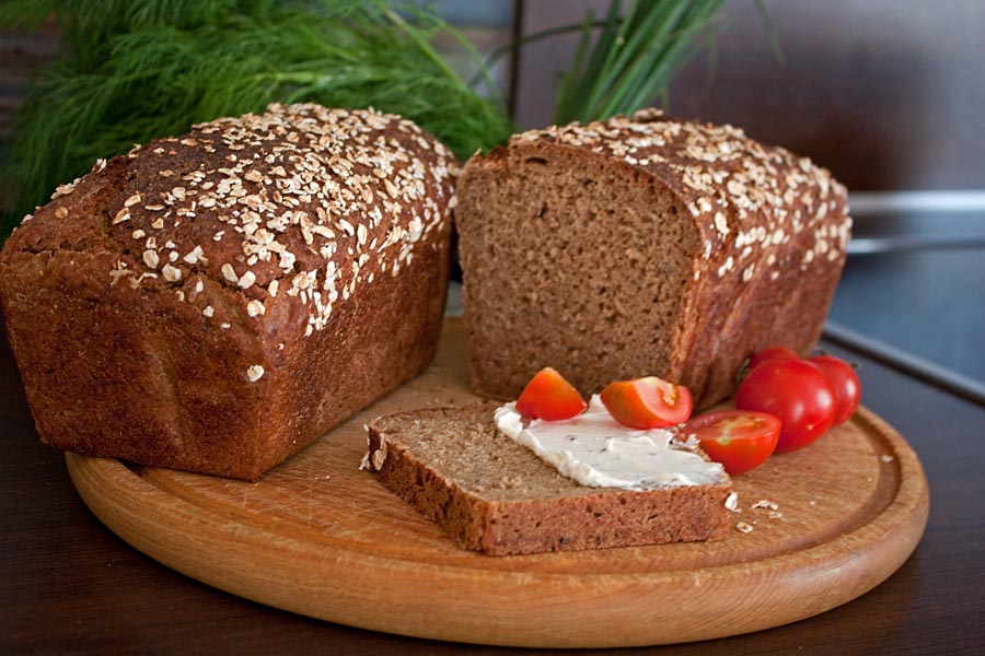 Malzbier-Roggen-Haferflocken-Brot