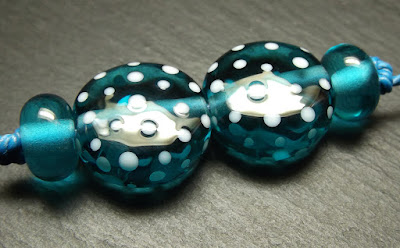 Lampwork glass beads by Laura Sparling