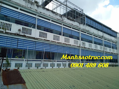 mặt ngoài mành sáo nhựa