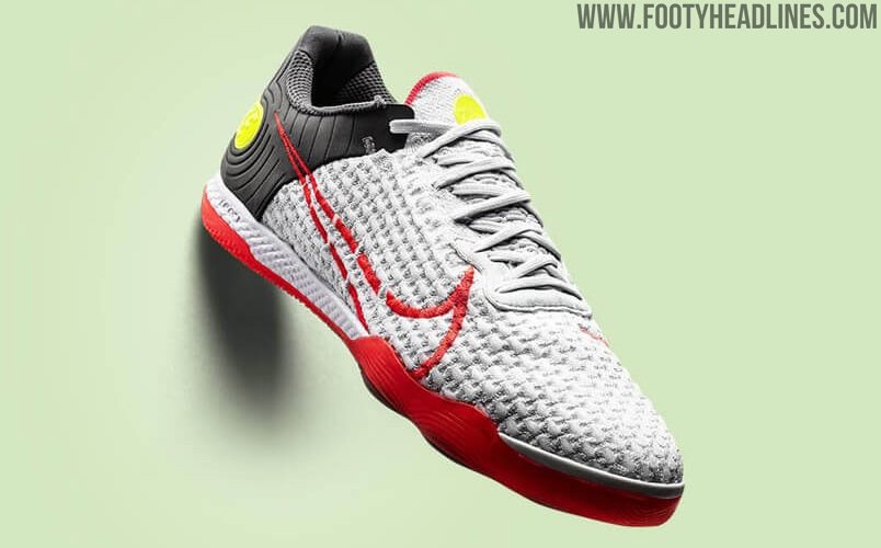 nike gato react futsal