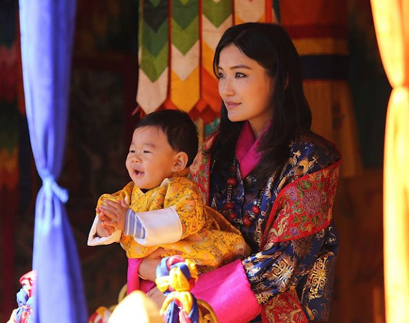 Bhutan-Royal-Family-1.jpg