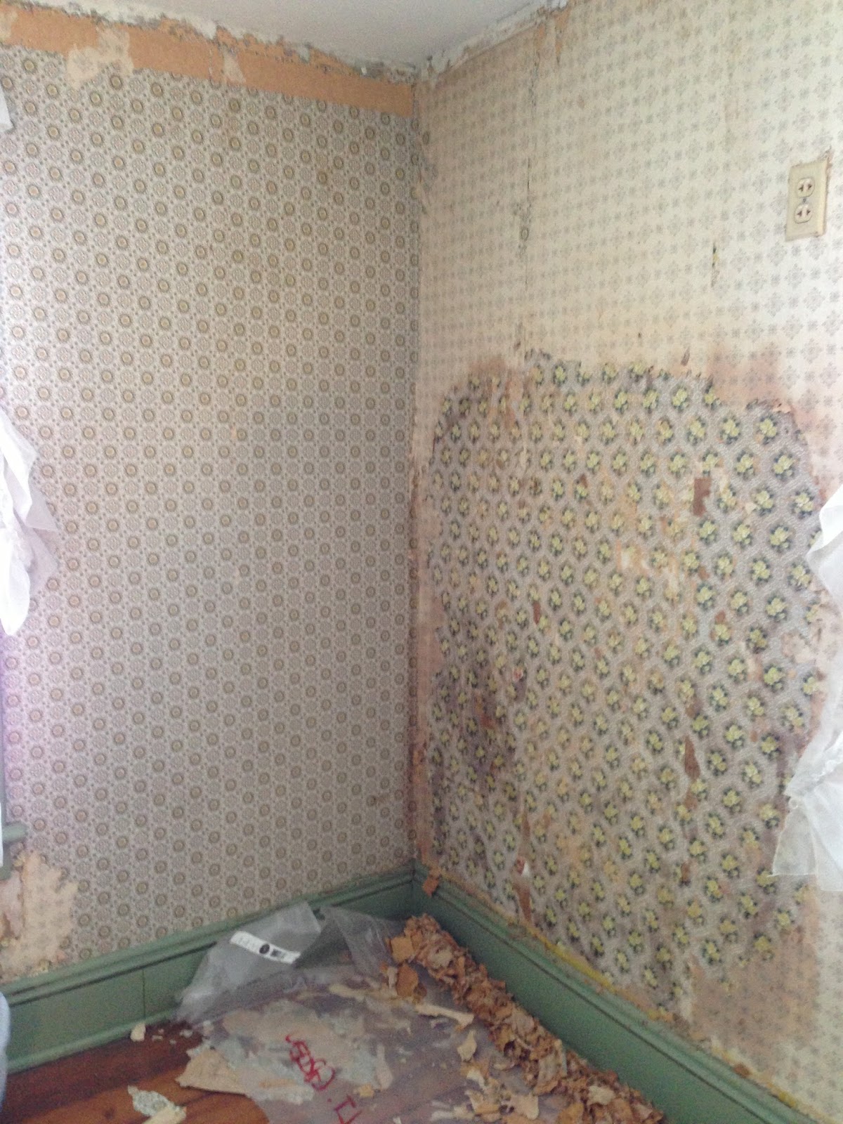Best Bet Design Blog How to Remove Stubborn, Stuckon Wallpaper from