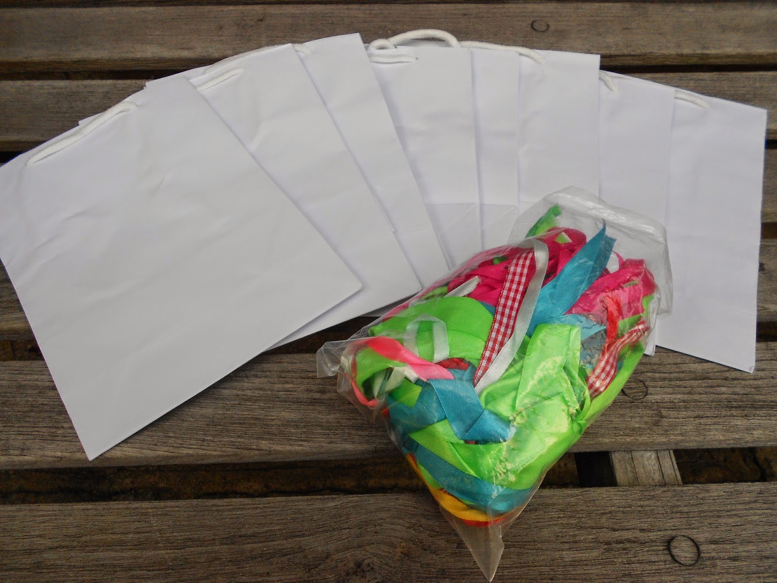 How To Transform A Plain Gift Bag