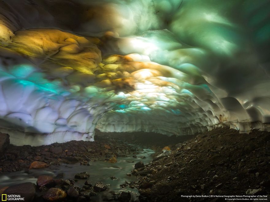 20+ Of The Best Entries From The 2016 National Geographic Nature Photographer Of The Year - Aladdin's Cave